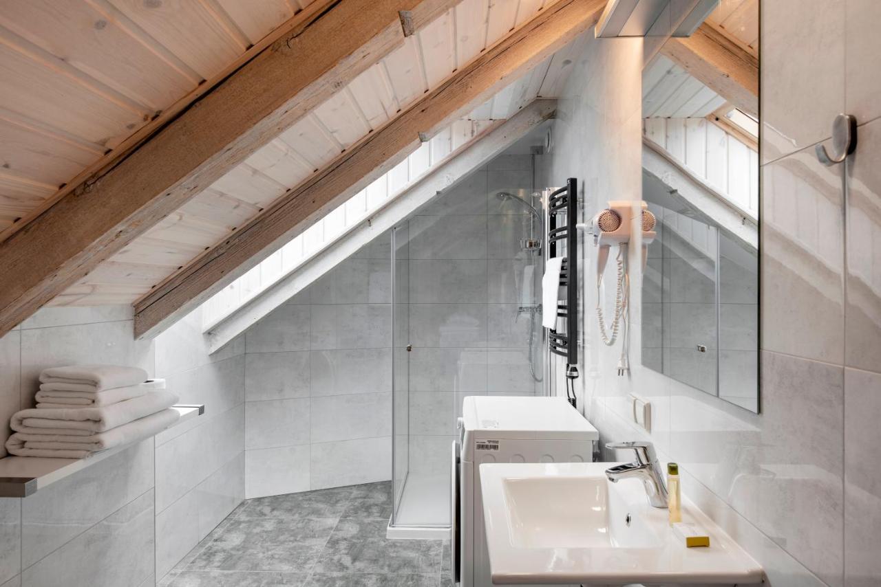 Small Attic Rooms In Kaunas Old Town المظهر الخارجي الصورة